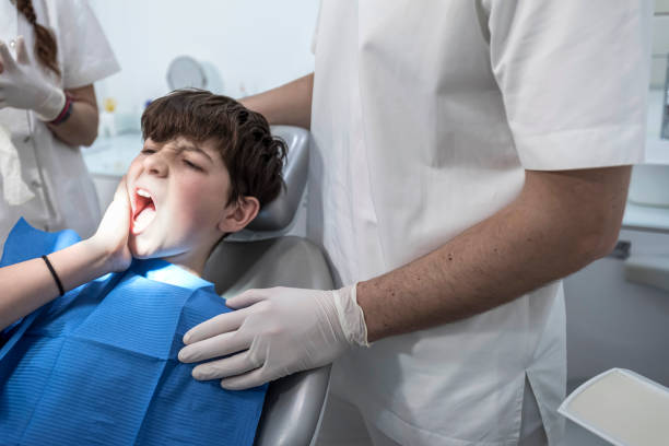 Best Emergency Tooth Extraction in Grandview, WA